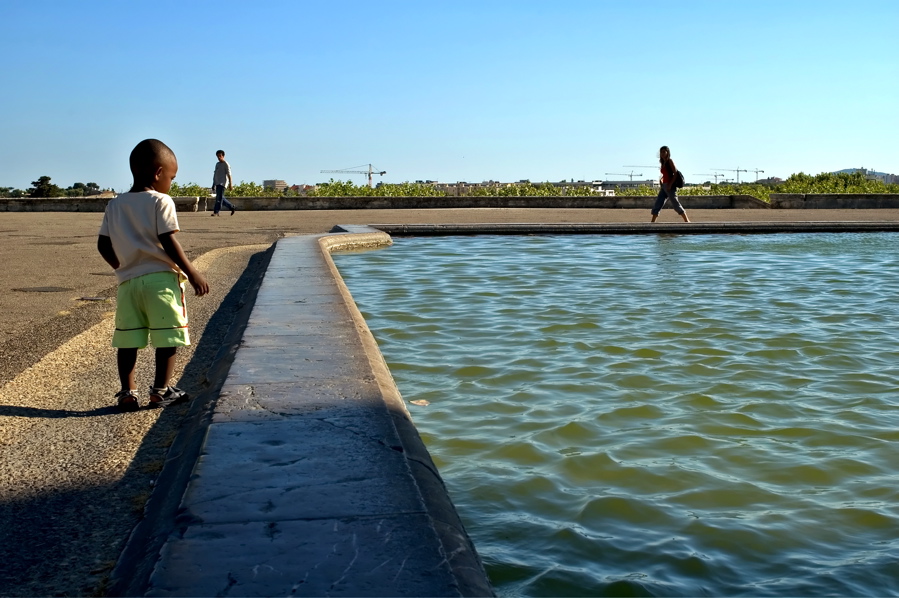 Lune du Miel - Pool at the Aqueduct